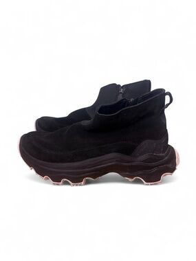 Sorel Kinetic Breakthru Acadia waterproof sneaker boots black 8.5 women’s